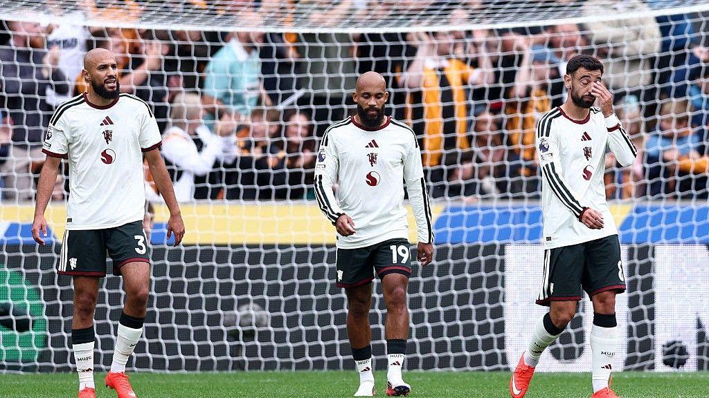 哈特城 2-0 曼联:教练迈克尔·卡里克表示尽管遭遇震惊失利,球队不会改变方向